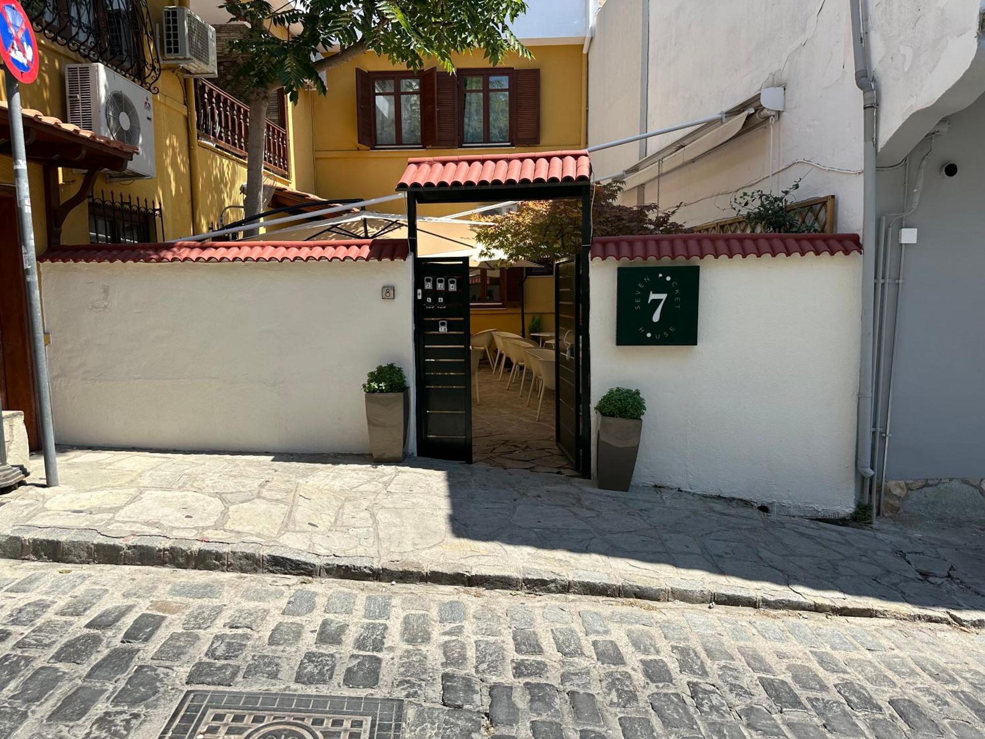 7Pockethouse Hotell Thessaloníki Exteriör bild